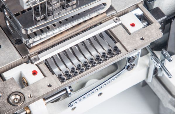 Автоматическая обрезка нити